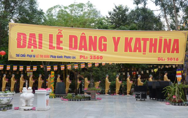Thiền viện Phước Sơn, Đồng Nai tổ chức Đại lễ Dâng y Kathina 2016 &amp; đón nhận 2 kỷ lục Phật giáo Việt Nam