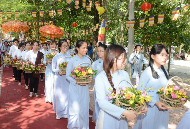 Thiền viện Phước Sơn, Đồng Nai tổ chức Đại lễ Dâng y Kathina 2016 &amp; đón nhận 2 kỷ lục Phật giáo Việt Nam
