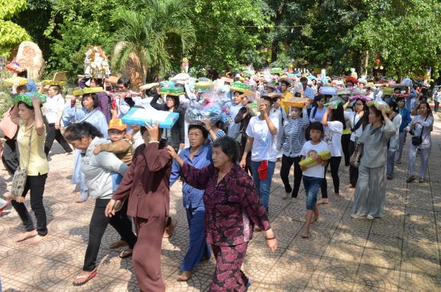 Thiền viện Phước Sơn, Đồng Nai tổ chức Đại lễ Dâng y Kathina 2016 &amp; đón nhận 2 kỷ lục Phật giáo Việt Nam