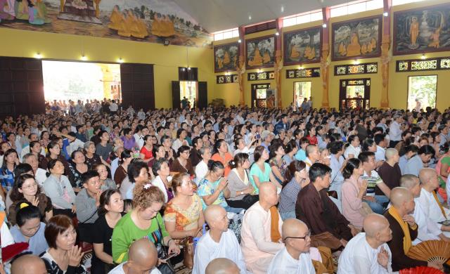 Thiền viện Phước Sơn, Đồng Nai tổ chức Đại lễ Dâng y Kathina 2016 &amp; đón nhận 2 kỷ lục Phật giáo Việt Nam