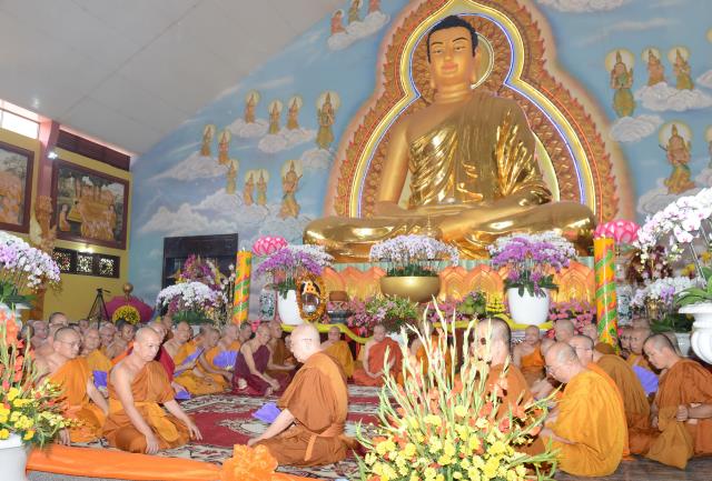 Thiền viện Phước Sơn, Đồng Nai tổ chức Đại lễ Dâng y Kathina 2016 &amp; đón nhận 2 kỷ lục Phật giáo Việt Nam