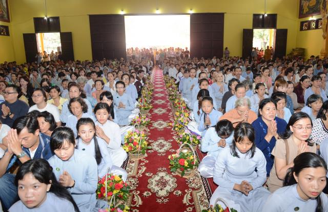 Thiền viện Phước Sơn, Đồng Nai tổ chức Đại lễ Dâng y Kathina 2016 &amp; đón nhận 2 kỷ lục Phật giáo Việt Nam