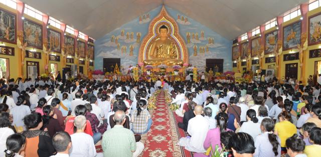 Thiền viện Phước Sơn, Đồng Nai tổ chức Đại lễ Dâng y Kathina 2016 &amp; đón nhận 2 kỷ lục Phật giáo Việt Nam