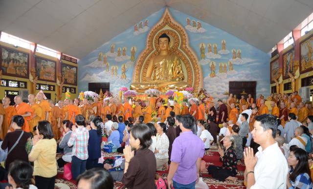 Thiền viện Phước Sơn, Đồng Nai tổ chức Đại lễ Dâng y Kathina 2016 &amp; đón nhận 2 kỷ lục Phật giáo Việt Nam