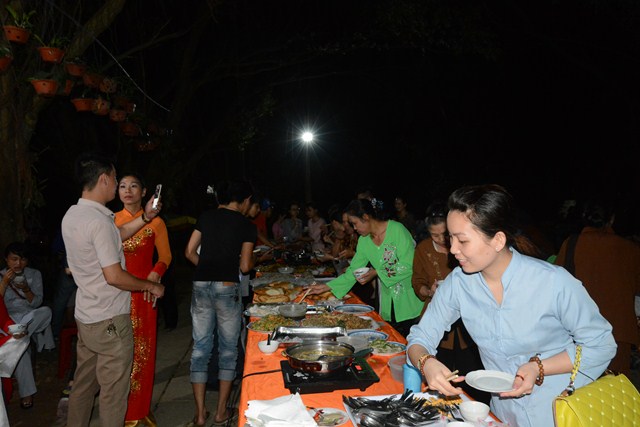 Chùa Phúc Long Tổ Chức Đêm Nhạc Hướng về Miền Trung Chủ Đề: &quot;Cần Lắm Một Tấm Lòng&quot;