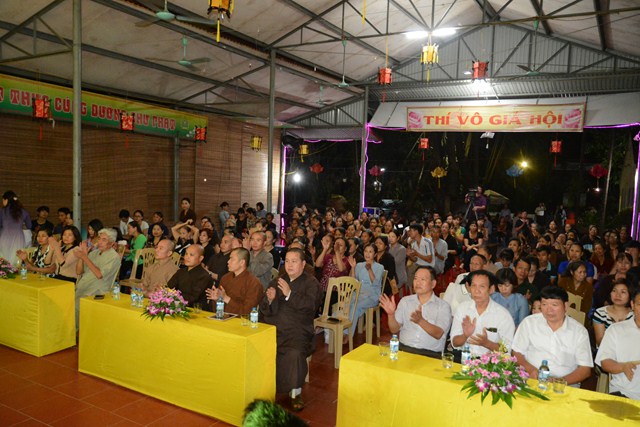 Chùa Phúc Long Tổ Chức Đêm Nhạc Hướng về Miền Trung Chủ Đề: &quot;Cần Lắm Một Tấm Lòng&quot;