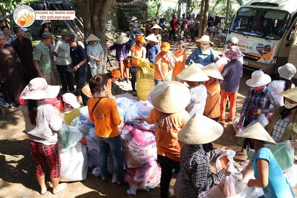 Quỹ Đạo Phật Ngày Nay – Tổng Kết Chương Trình Cứu Trợ Đồng Bào Lũ Lụt Tại Quảng Bình &amp; Hà Tĩnh Đợt 1 - Tháng 10/2016 (C88-1)