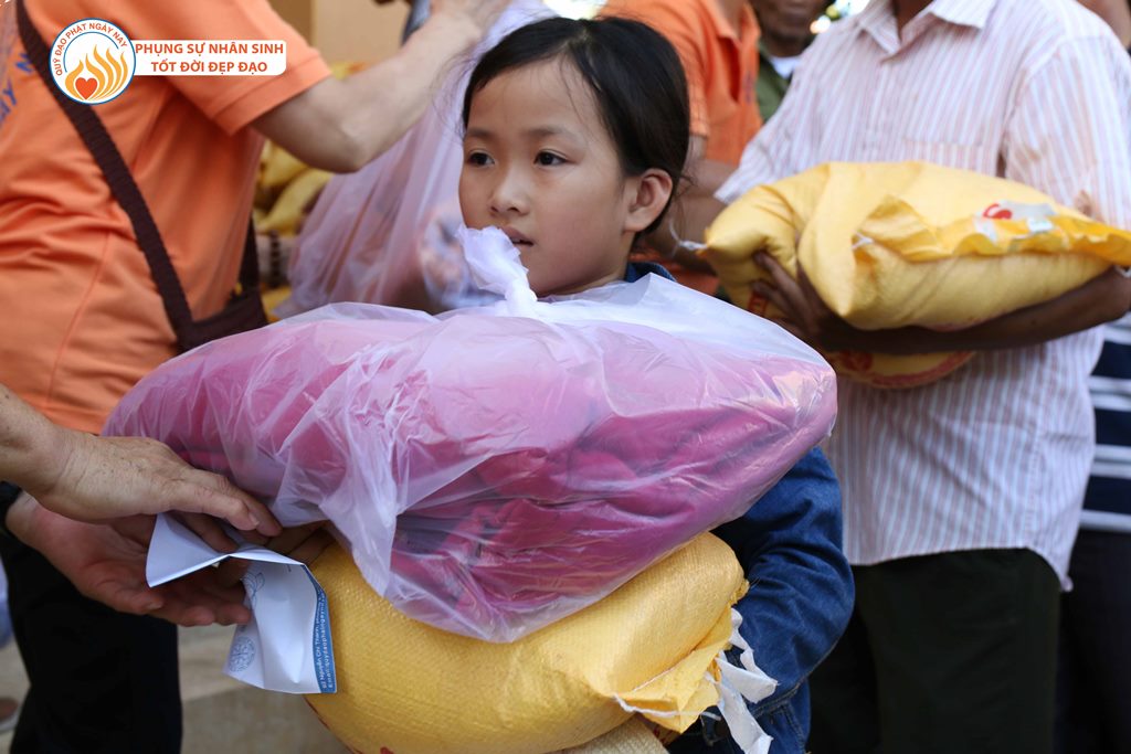 Quỹ Đạo Phật Ngày Nay – Tổng Kết Chương Trình Cứu Trợ Đồng Bào Lũ Lụt Tại Quảng Bình &amp; Hà Tĩnh Đợt 1 - Tháng 10/2016 (C88-1)