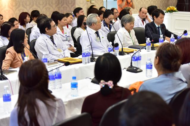 Chương trình Tổng kết Chăm sóc y tế 2016 Quý Tu sĩ và &quot; Chung tay vì người bệnh&quot;