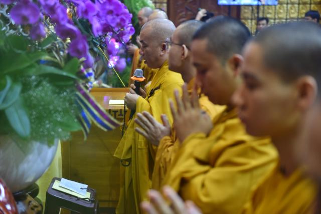 Chùa Giác Ngộ: Long trọng tổ chức khóa lễ Phật Thành Đạo PL. 2560