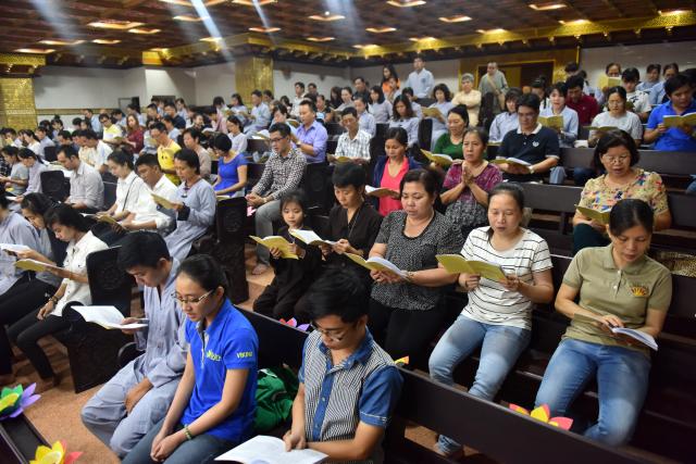 Chùa Giác Ngộ: Long trọng tổ chức khóa lễ Phật Thành Đạo PL. 2560