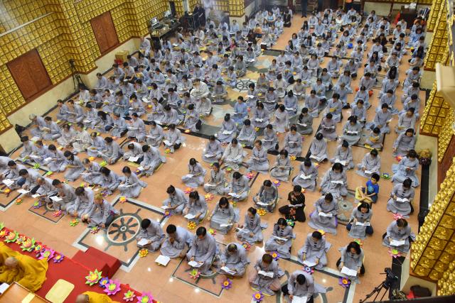 Chùa Giác Ngộ: Long trọng tổ chức khóa lễ Phật Thành Đạo PL. 2560
