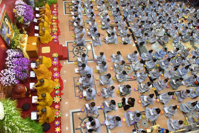 Chùa Giác Ngộ: Long trọng tổ chức khóa lễ Phật Thành Đạo PL. 2560