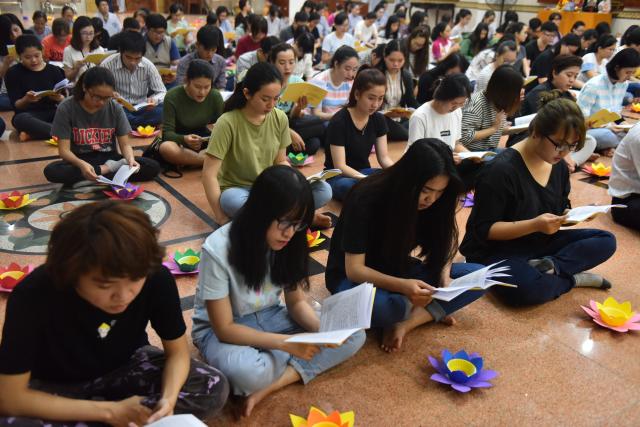 Chùa Giác Ngộ: Long trọng tổ chức khóa lễ Phật Thành Đạo PL. 2560
