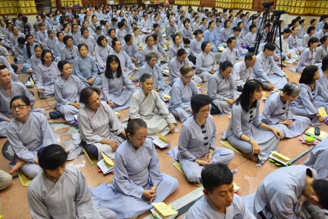 Chùa Giác Ngộ: Long trọng tổ chức khóa lễ Phật Thành Đạo PL. 2560