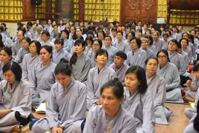 Chùa Giác Ngộ: Long trọng tổ chức khóa lễ Phật Thành Đạo PL. 2560