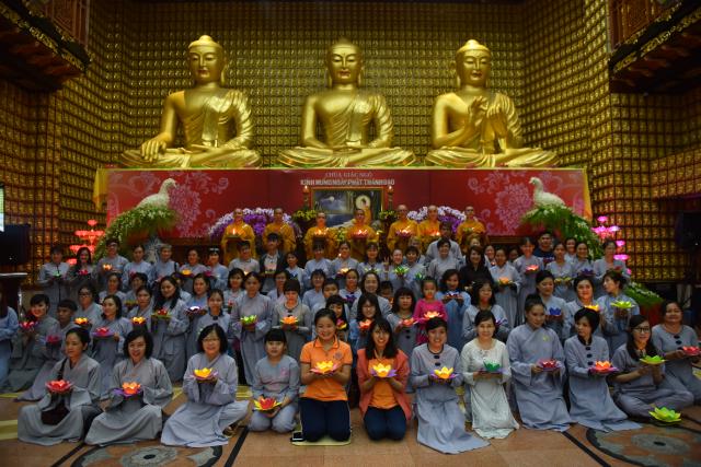 Chùa Giác Ngộ: Long trọng tổ chức khóa lễ Phật Thành Đạo PL. 2560