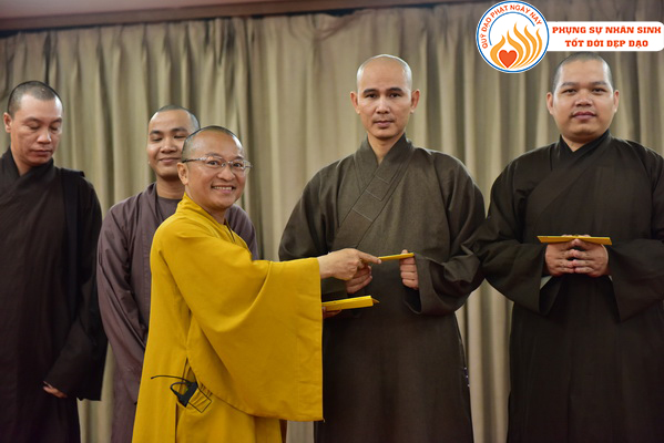 Quỹ Đạo Phật Ngày Nay - Tổng Kết Chương Trình Trao Tặng Học Bổng Tiến Sĩ tại Ấn Độ và Tích Lan - Kỳ 1 (C87-1)