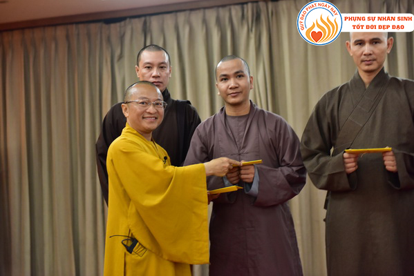 Quỹ Đạo Phật Ngày Nay - Tổng Kết Chương Trình Trao Tặng Học Bổng Tiến Sĩ tại Ấn Độ và Tích Lan - Kỳ 1 (C87-1)