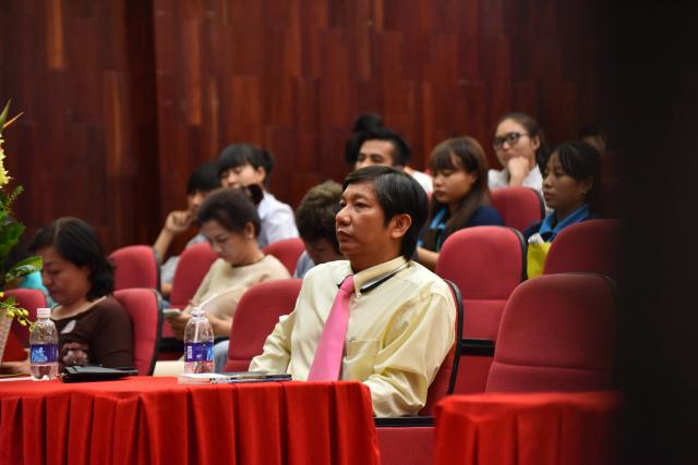 TT.Thích Nhật Từ: Thuyết giảng tại Đại Học Khoa học Xã hội và Nhân văn TP. HCM
