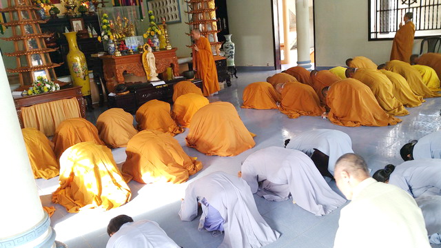 Phật giáo thị xã Ninh Hòa tổ chức lễ Phật thành đạo