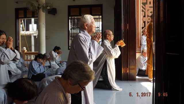 Phật giáo thị xã Ninh Hòa tổ chức lễ Phật thành đạo