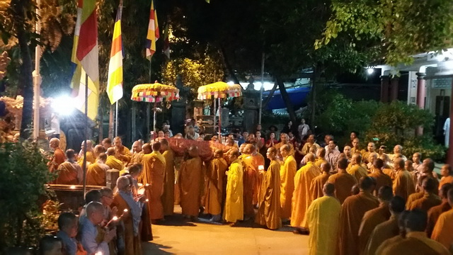 Trang nghiêm lễ nhập kim quan Trưởng lão Hòa thượng Thích Thiện Bình