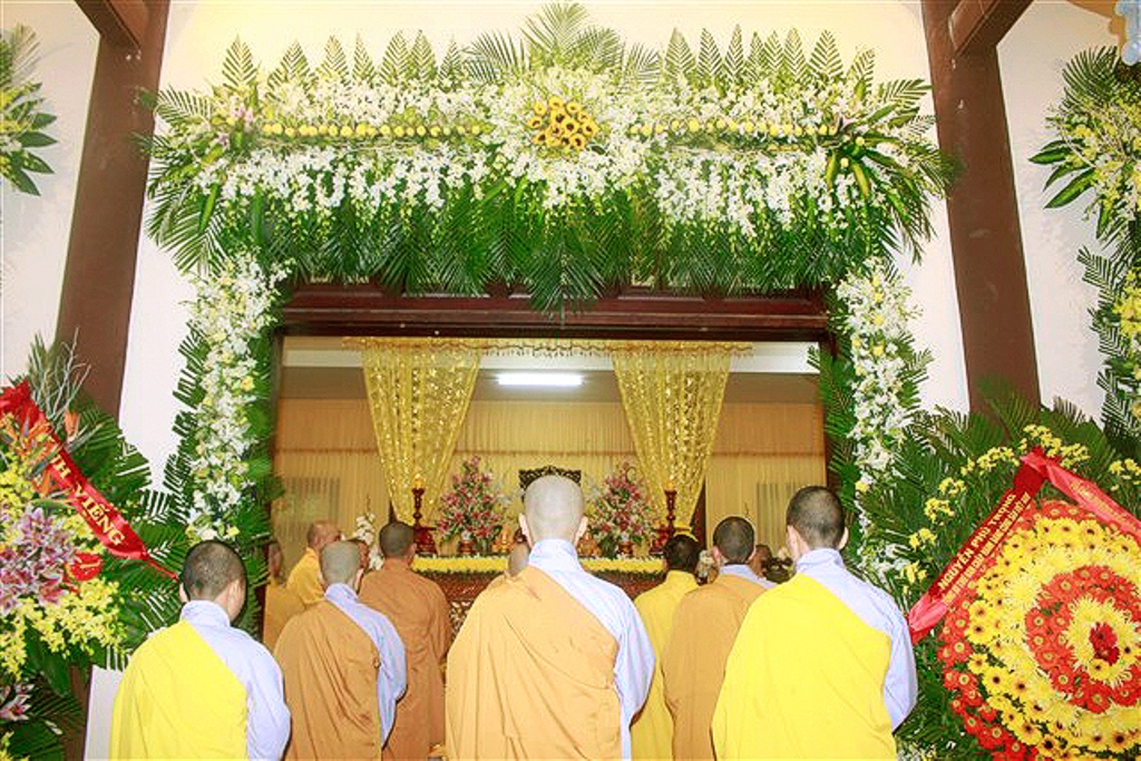 Thanh Hóa: Phật giáo tỉnh kính viếng giác linh cố HT Thích Chơn Thiện