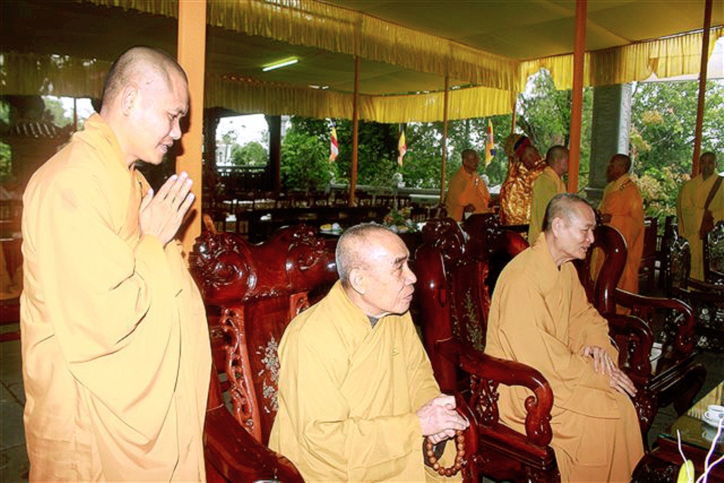 Thanh Hóa: Phật giáo tỉnh kính viếng giác linh cố HT Thích Chơn Thiện