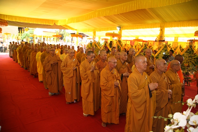 HĐCM và HĐTS viếng tang Cố Trưởng lão HT. Thích Chơn Thiện