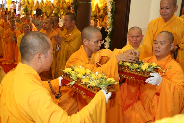 Lễ Sơ dạ cung tiến Giác linh Cố Trưởng lão HT. Thích Chơn Thiện