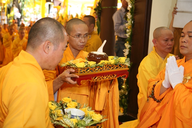 Lễ Sơ dạ cung tiến Giác linh Cố Trưởng lão HT. Thích Chơn Thiện