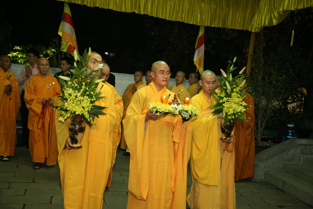 Lễ Tưởng niệm của Ban Trị sự tỉnh, Môn phái Tổ đình Tường Vân và Học viện Phật giáo Huế
