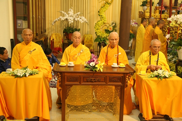 Lễ Tưởng niệm của Ban Trị sự tỉnh, Môn phái Tổ đình Tường Vân và Học viện Phật giáo Huế