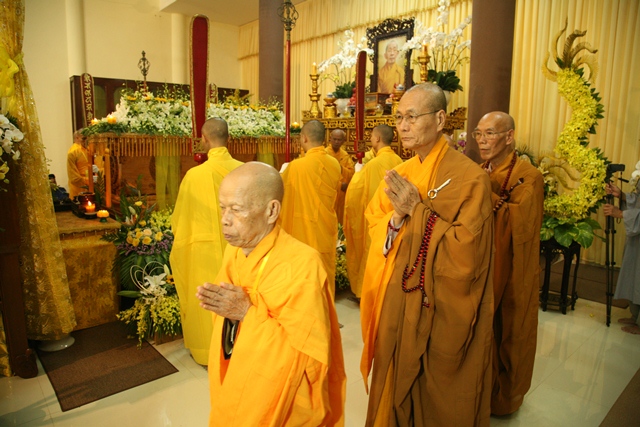 Lễ Tưởng niệm của Ban Trị sự tỉnh, Môn phái Tổ đình Tường Vân và Học viện Phật giáo Huế