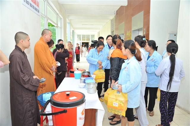 Thanh Hóa: Ra mắt &quot;Nồi cháo nhân ái tuổi thơ cười&quot; tại Bệnh viện Đa khoa TP. Thanh Hóa