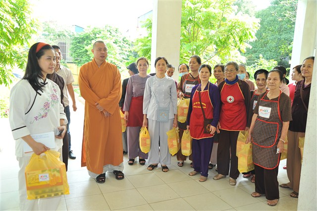 Thanh Hóa: Ra mắt &quot;Nồi cháo nhân ái tuổi thơ cười&quot; tại Bệnh viện Đa khoa TP. Thanh Hóa