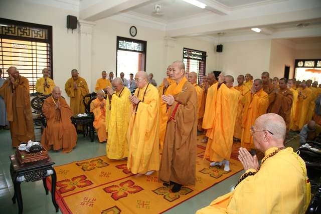 Cung nghinh Giác linh cố HT. Thích Chơn Thiện thăm 2 cơ sở Học viện và Văn phòng BTS tỉnh