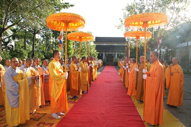 Cung nghinh Giác linh cố HT. Thích Chơn Thiện thăm 2 cơ sở Học viện và Văn phòng BTS tỉnh