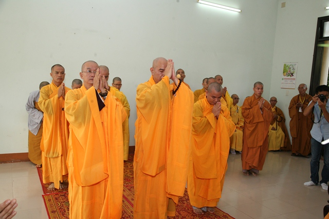 Cung nghinh Giác linh cố HT. Thích Chơn Thiện thăm 2 cơ sở Học viện và Văn phòng BTS tỉnh