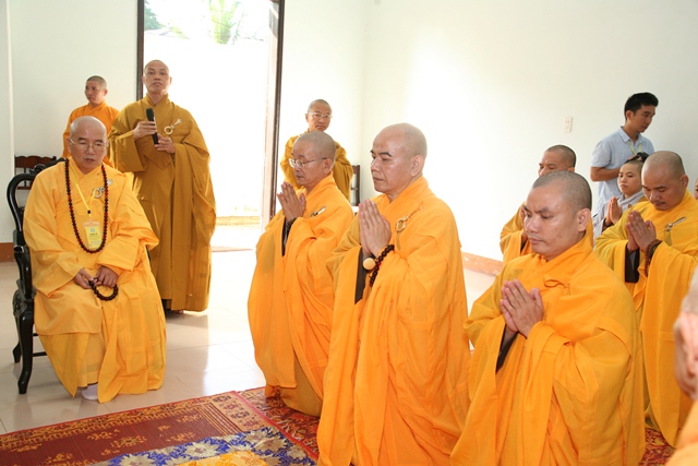 Cung nghinh Giác linh cố HT. Thích Chơn Thiện thăm 2 cơ sở Học viện và Văn phòng BTS tỉnh