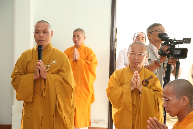 Cung nghinh Giác linh cố HT. Thích Chơn Thiện thăm 2 cơ sở Học viện và Văn phòng BTS tỉnh