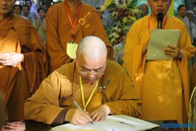 Khánh Hòa: HĐCM, HĐTS GHPGVN kính viếng cố Trưởng  lão HT.Thích Thiện Bình