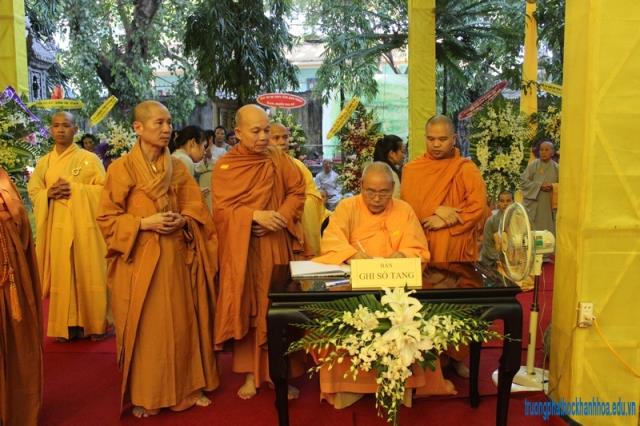 Khánh Hòa: HĐCM, HĐTS GHPGVN kính viếng cố Trưởng  lão HT.Thích Thiện Bình