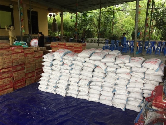 Nông Cống: Trao 200 suất quà đến các đối tượng khó khăn