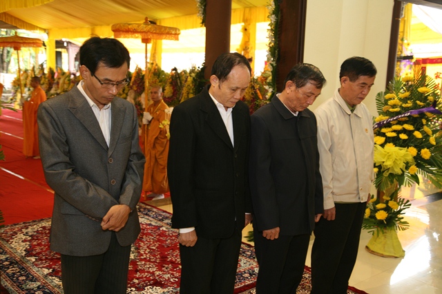 Chùm ảnh: Các phái đoàn viếng tang Cố Trưởng lão HT. Thích Chơn Thiện ngày 12/11