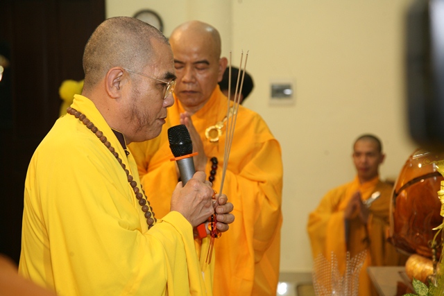 Lễ Sơ dạ cung tiến Giác linh Cố Trưởng lão HT. Thích Chơn Thiện