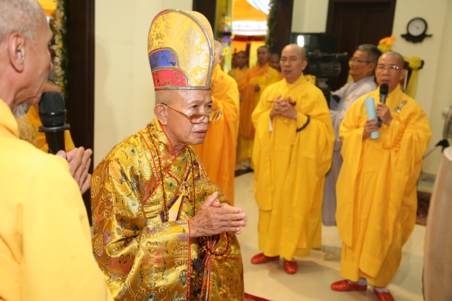Lễ thỉnh Giác linh Cố Trưởng lão HT.Thích Chơn Thiện yết Phật, Tổ