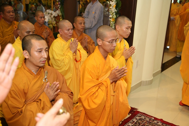 Lễ thỉnh Giác linh Cố Trưởng lão HT.Thích Chơn Thiện yết Phật, Tổ