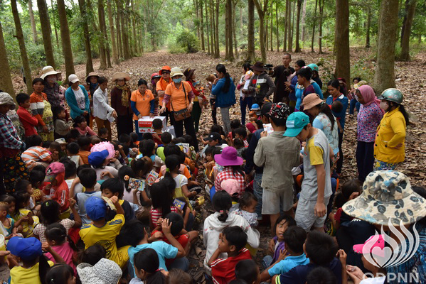Quỹ Đạo Phật Ngày Nay: Tổng kết chương trình “Trao tặng yêu thương” đợt 2  tại hồ  Dầu Tiếng Tây Ninh (C100)